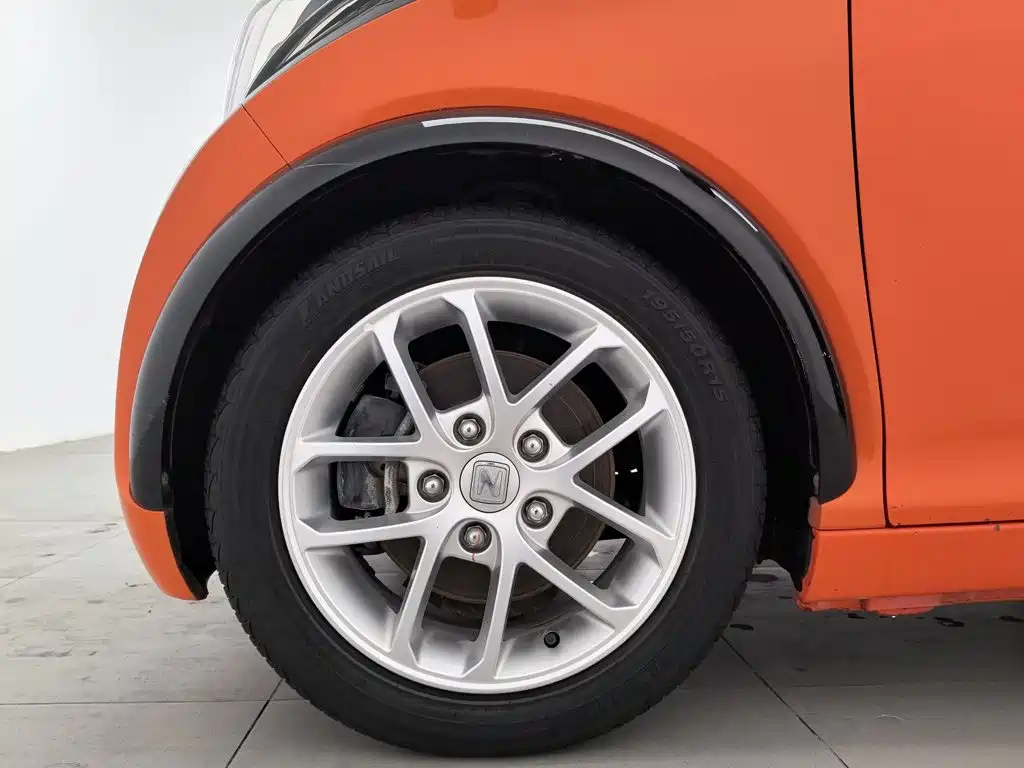 Zotye Zotye E200 — миниатюра 17