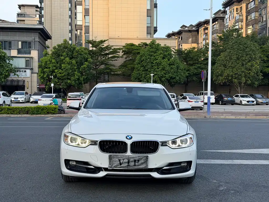 BMW 3 Series 3 2014 320i Sport