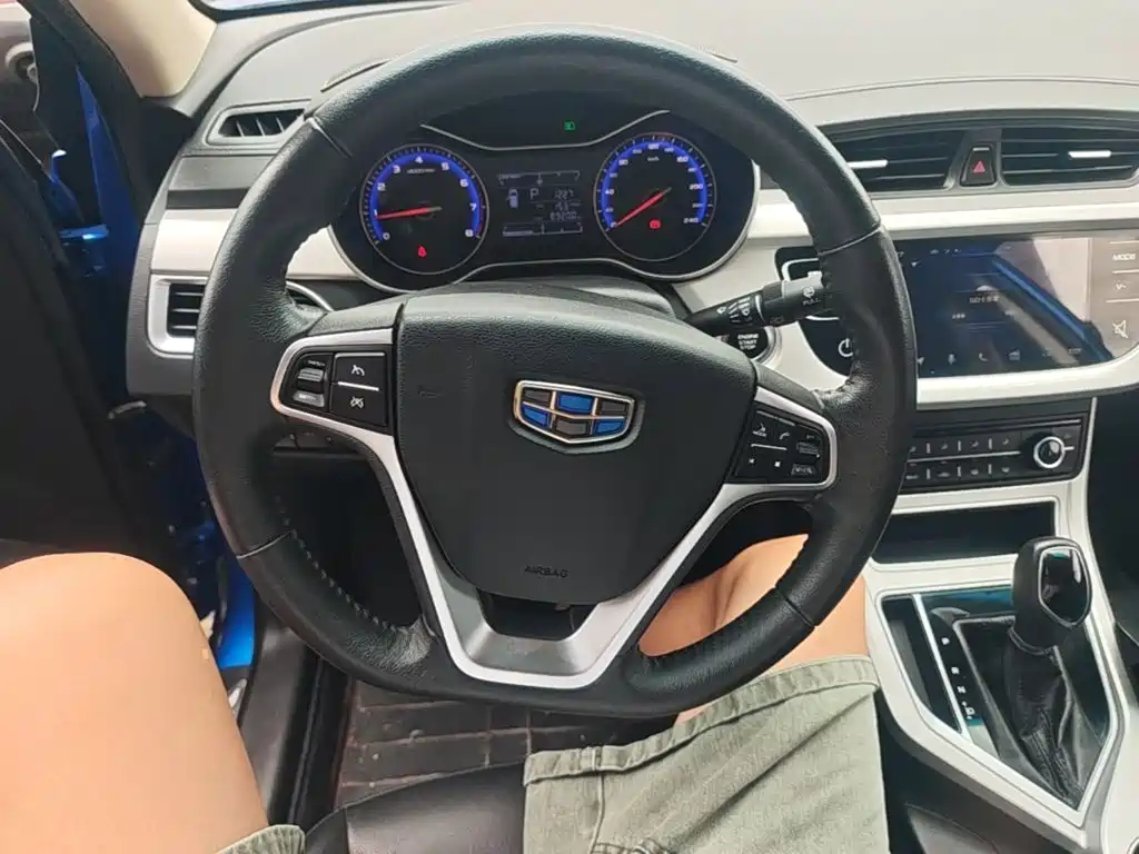 Geely Vision — миниатюра 11