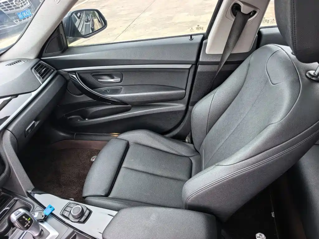 BMW 3 Series GT — миниатюра 11