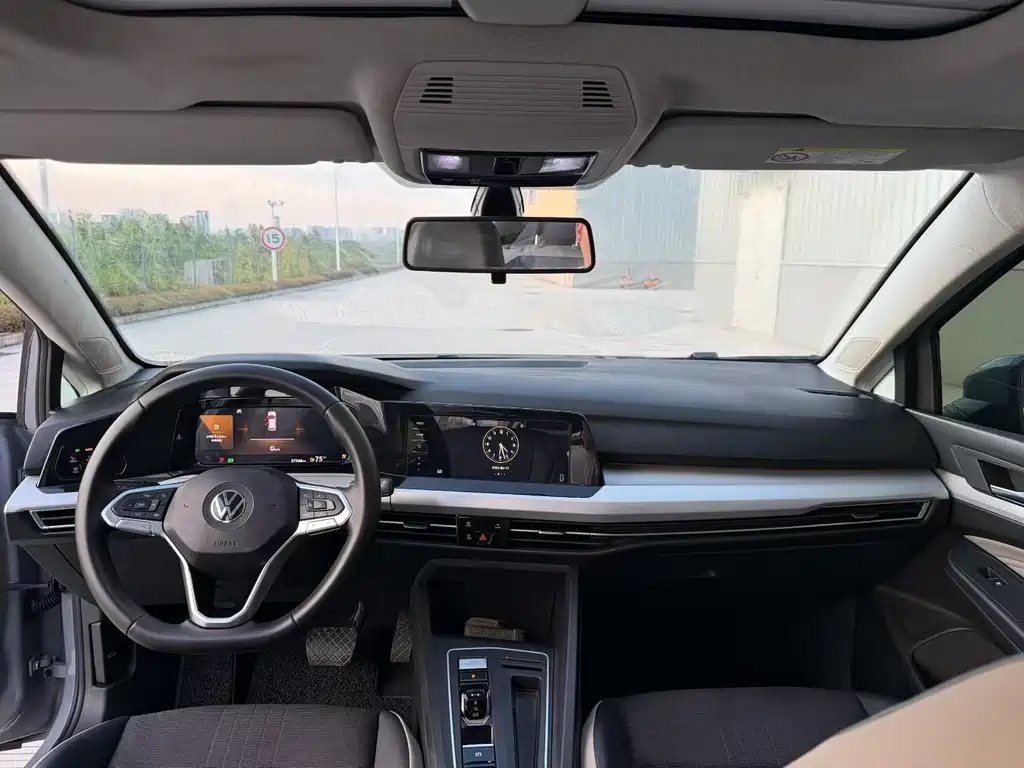 Volkswagen Golf — миниатюра 5