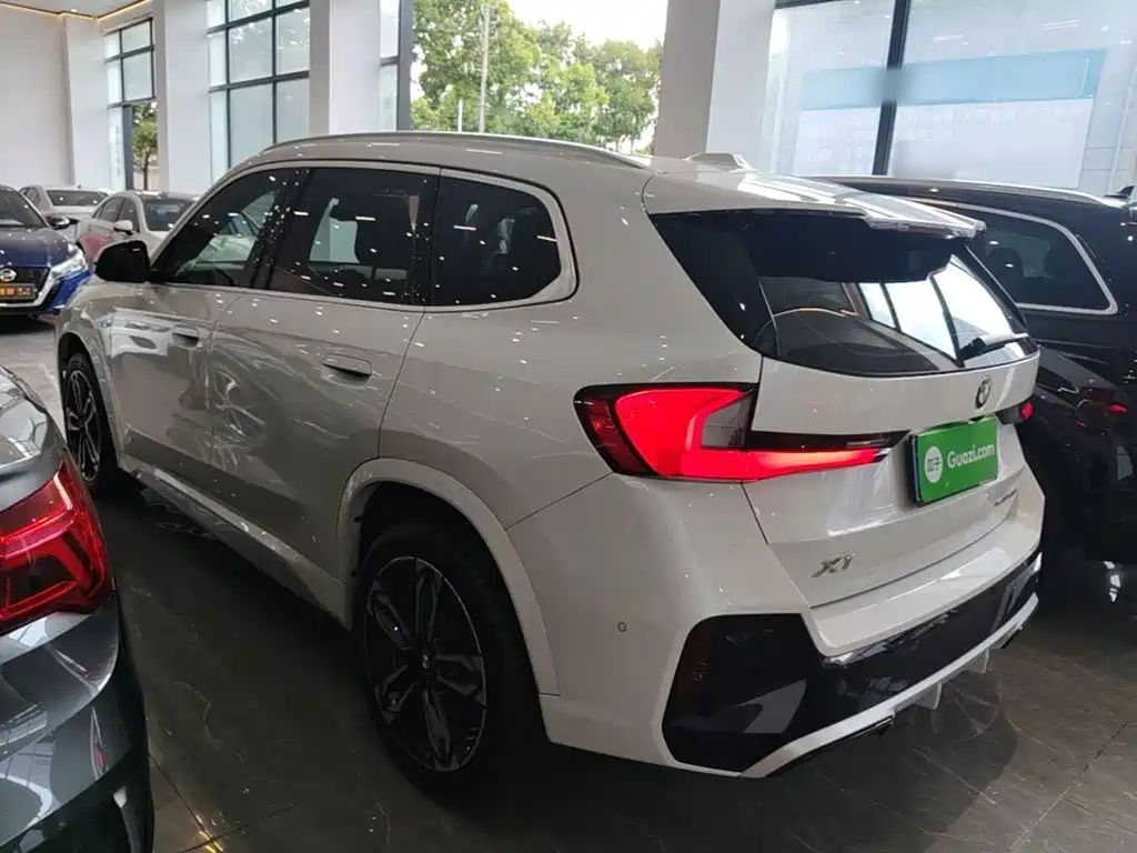 BMW X1 — миниатюра 5