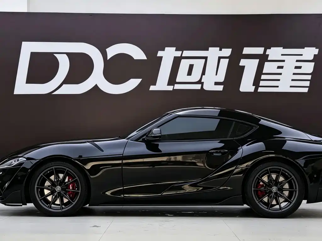 Toyota Supra — миниатюра 3