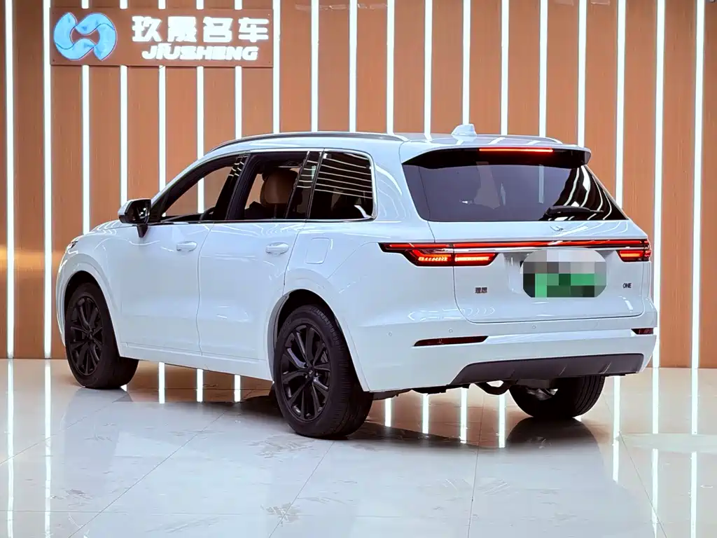 Li Auto Li ONE — миниатюра 20