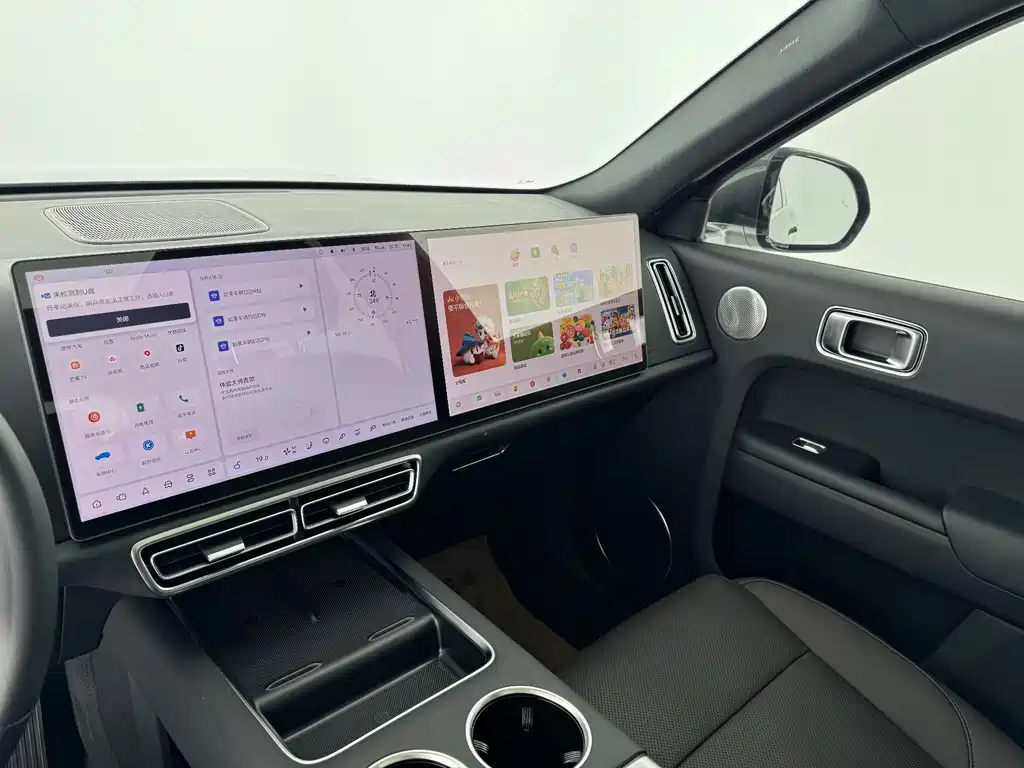 Li Auto L8 2023 Pro