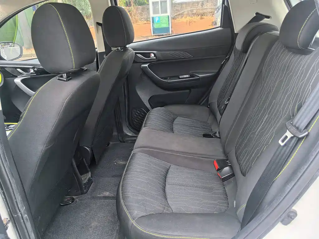 Changan Benben E-Star — миниатюра 8