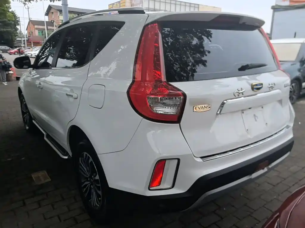Geely Vision X6 — миниатюра 5