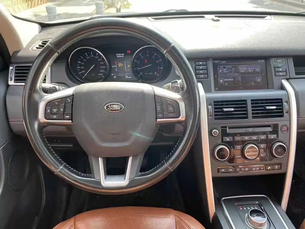 Land Rover Discovery Sport — миниатюра 9