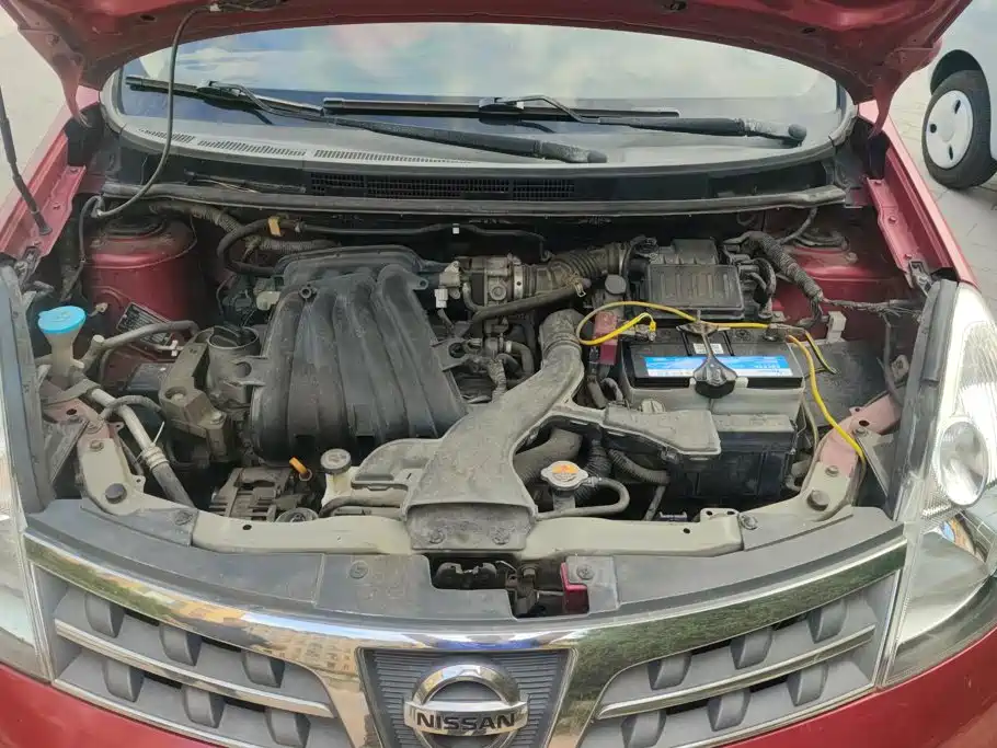 Nissan Livina — миниатюра 9