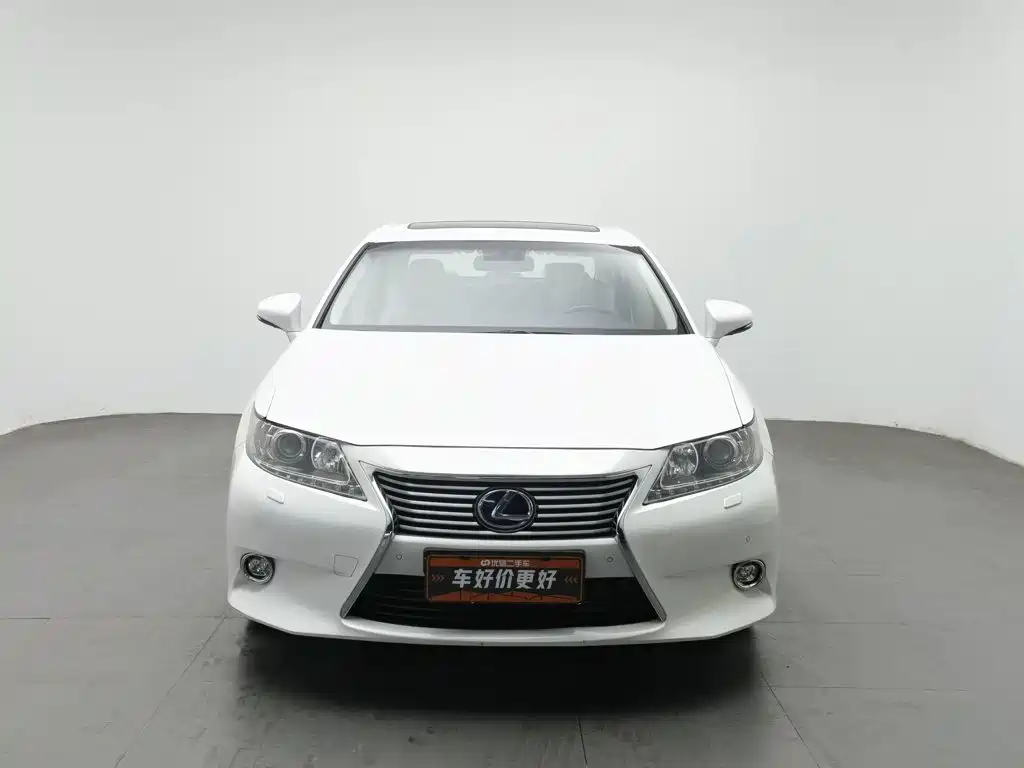 Lexus ES — миниатюра 3