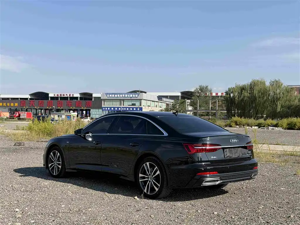 Audi A6L — миниатюра 6