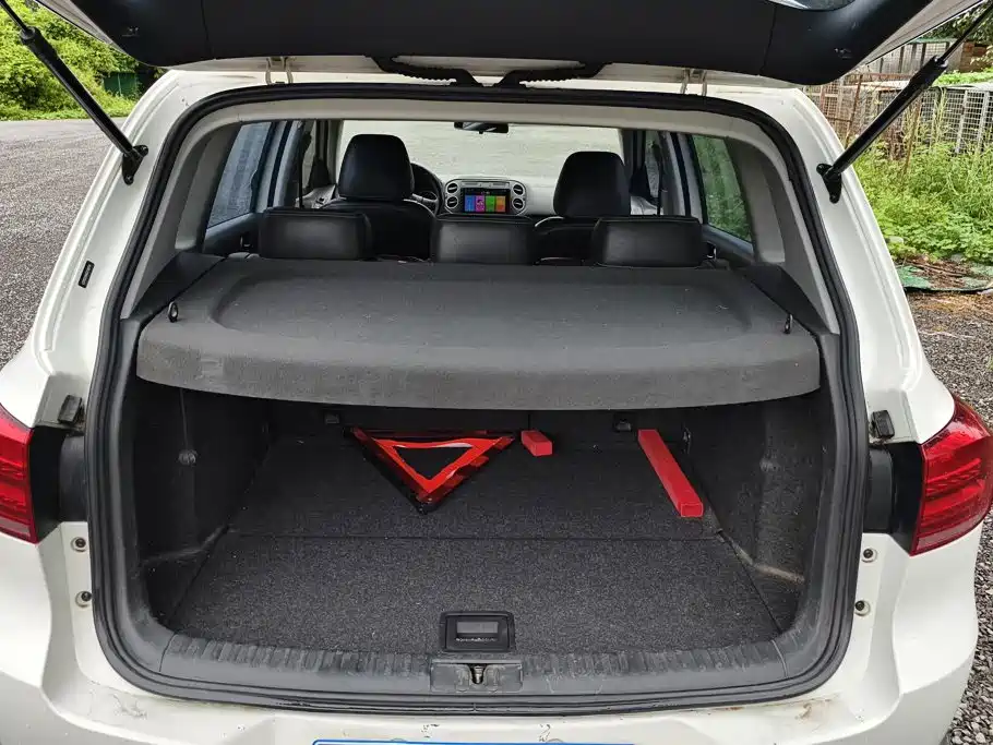 Volkswagen Tiguan — миниатюра 4