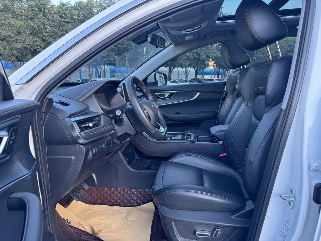 Chery Tiggo 8 — миниатюра 4