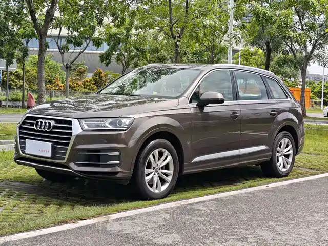 Audi Q 7 2016 40 TFSI Comfort — фото 1