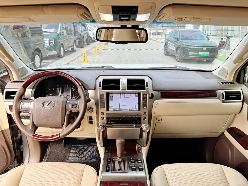 Lexus GX — миниатюра 7