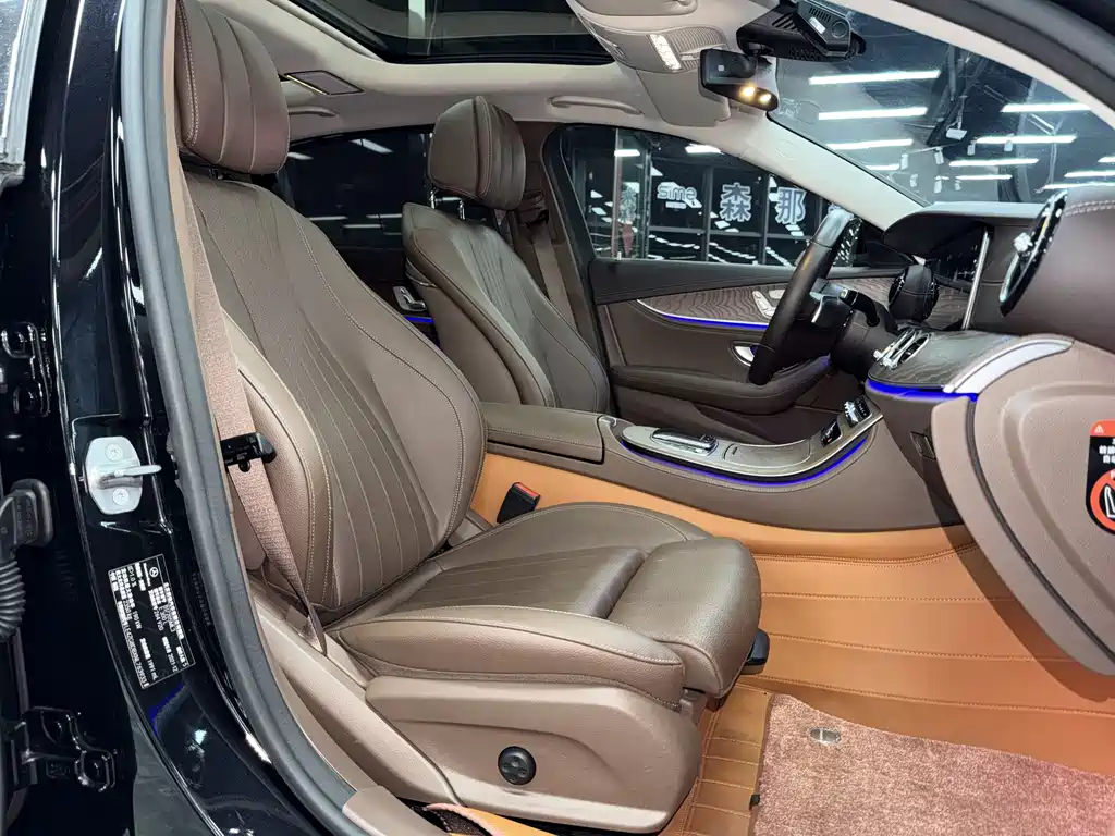 MERCEDES-BENZ E CLASS