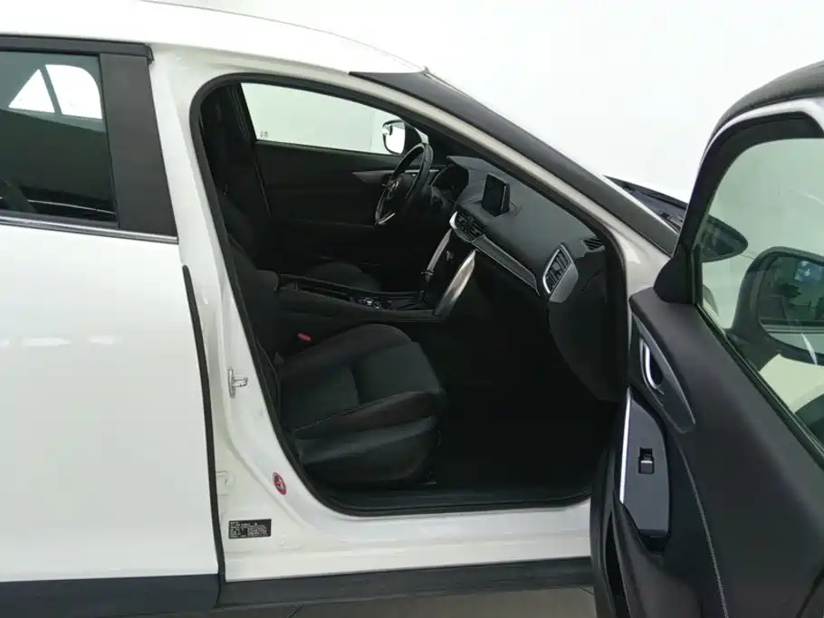Mazda CX-4 — миниатюра 8