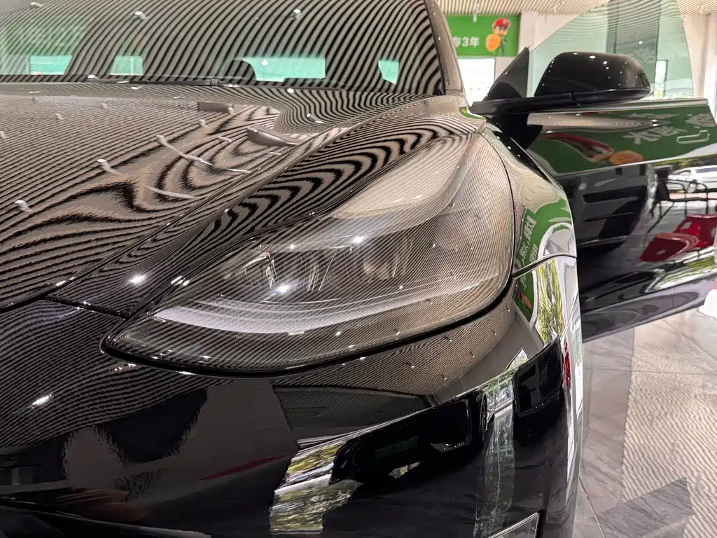 Tesla Model 3 — миниатюра 19