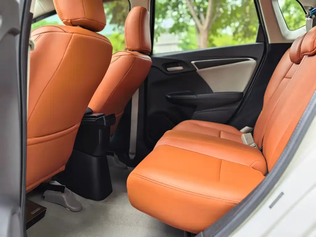 Honda Fit — миниатюра 9