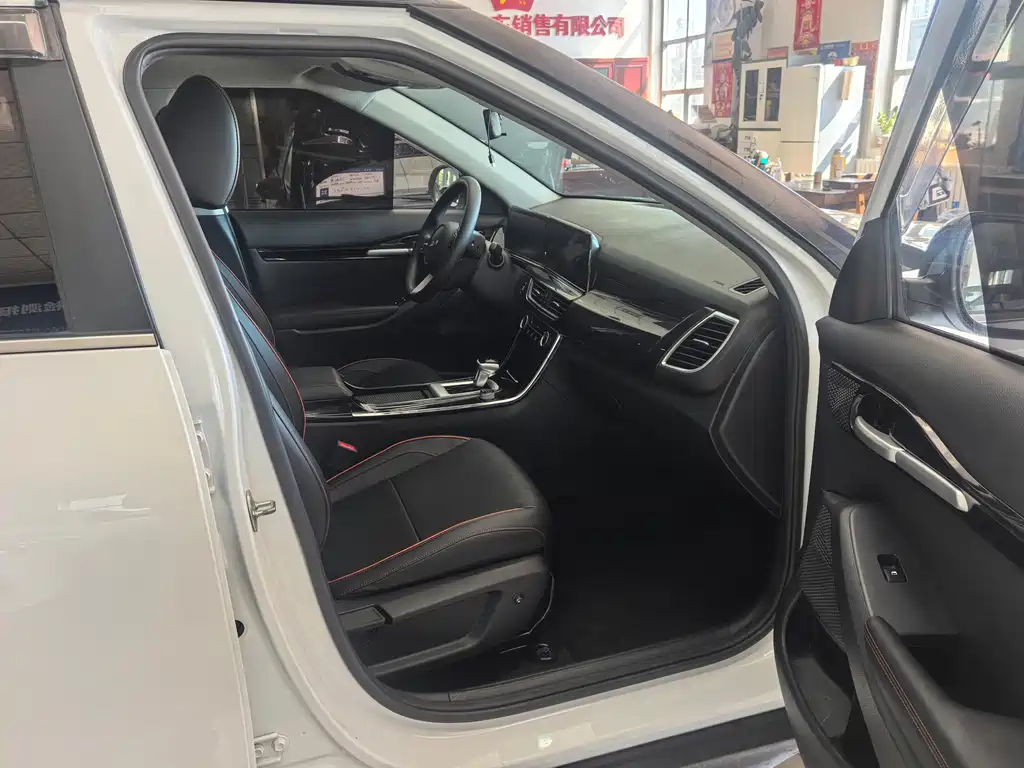 Kia Seltos — миниатюра 20