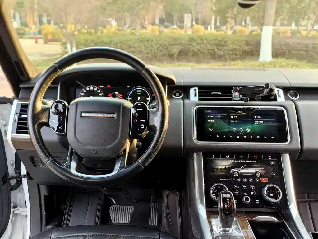 LAND ROVER RANGE ROVER SPORT NEW ENERGY