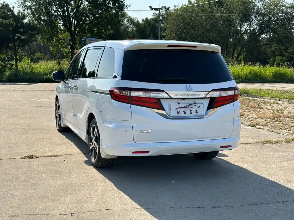 Honda Odyssey — миниатюра 4