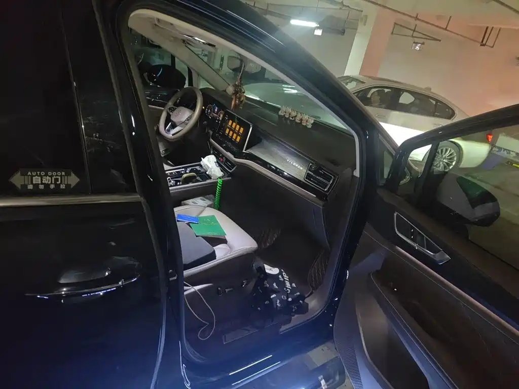 Volkswagen Viloran — миниатюра 18