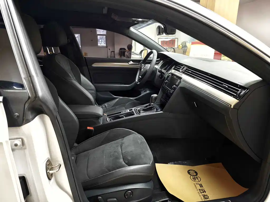Volkswagen CC — миниатюра 7
