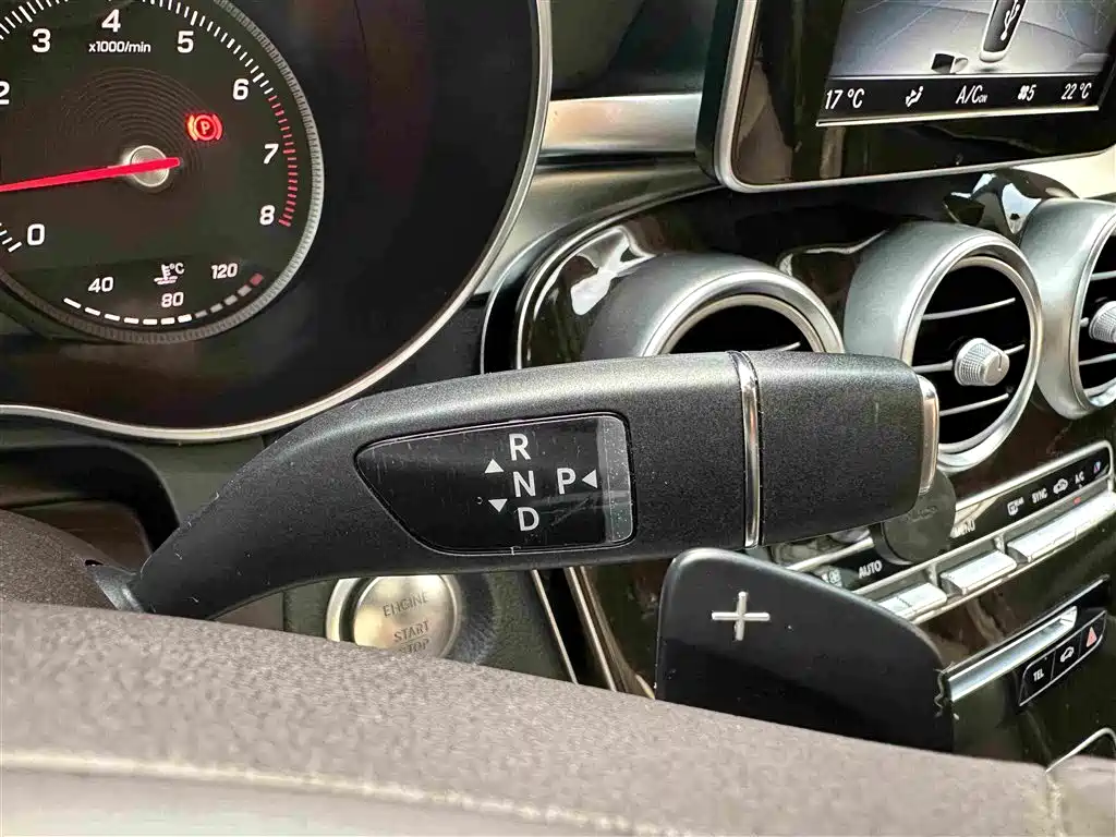 Mercedes-Benz GLC — миниатюра 14
