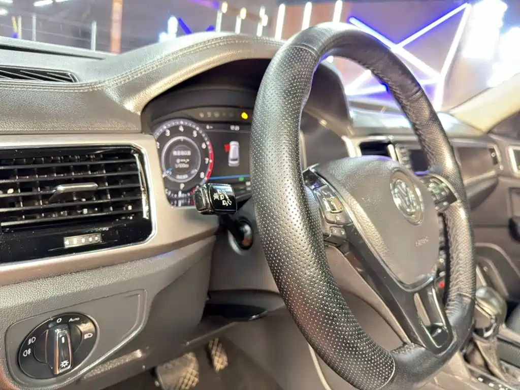 Volkswagen Teramont — миниатюра 11