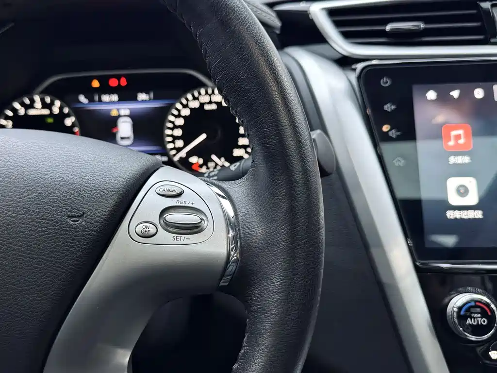 Nissan Murano — миниатюра 18
