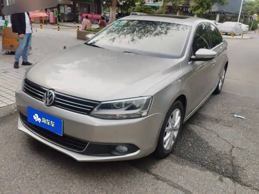 Volkswagen Sagitar