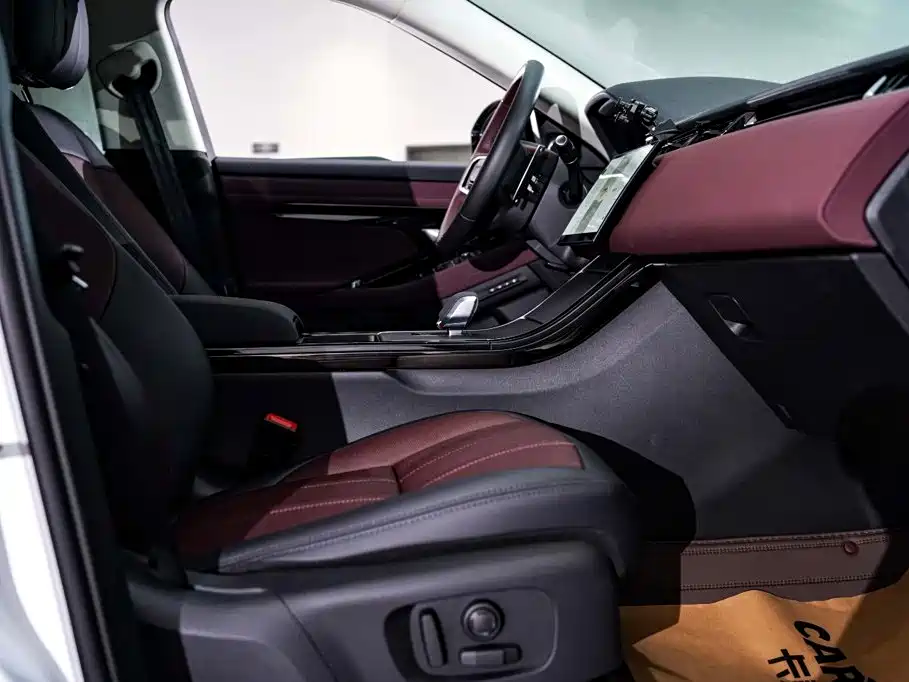 Land Rover Evoque — миниатюра 20