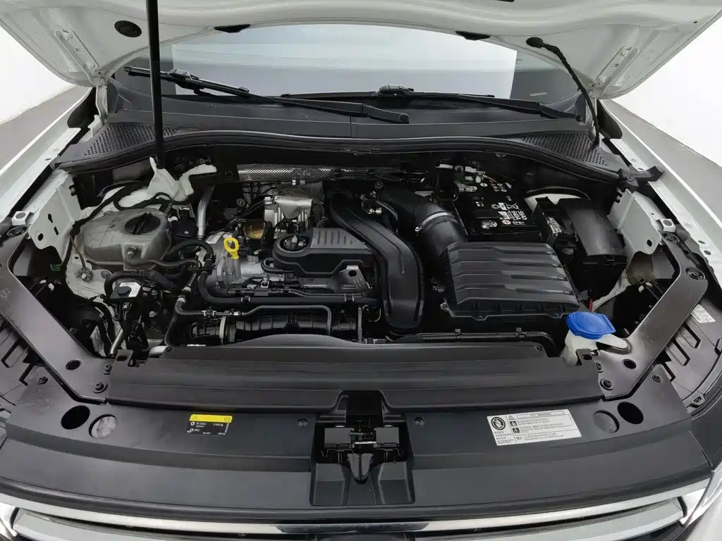 Volkswagen Tiguan L — миниатюра 6