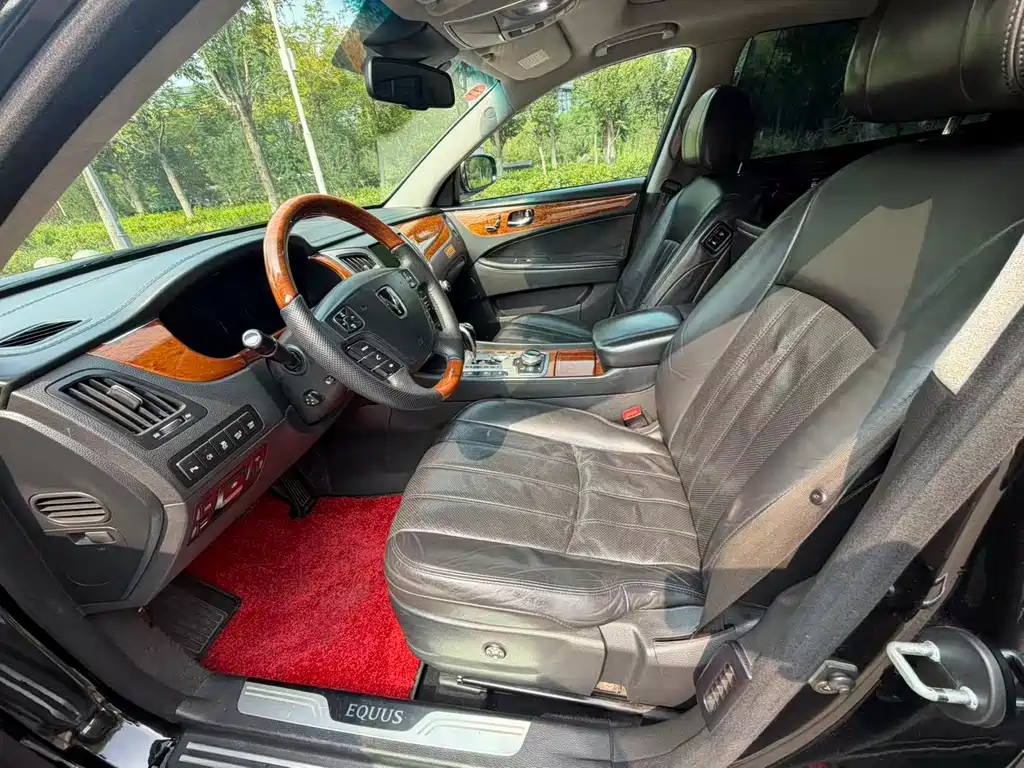 Hyundai Equus — миниатюра 8