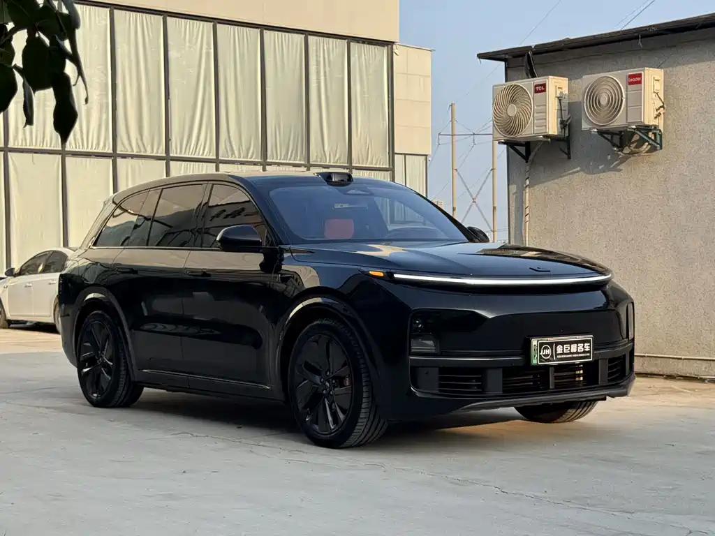 Li Auto Li L8 — миниатюра 3