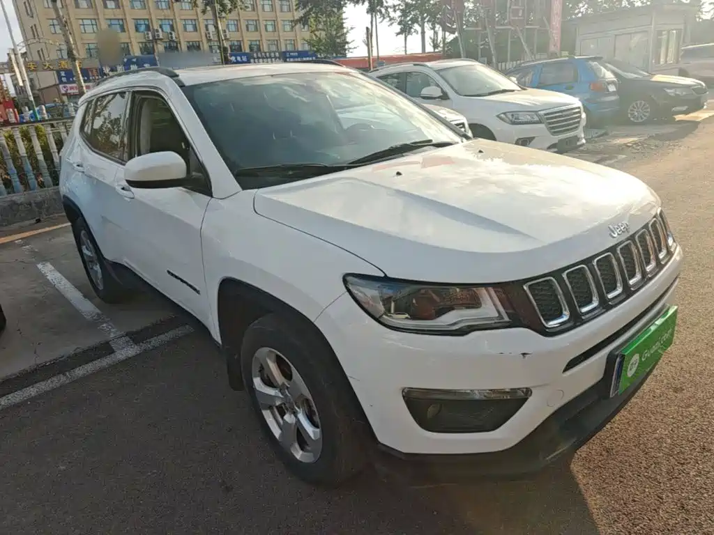 Jeep Compass — миниатюра 4