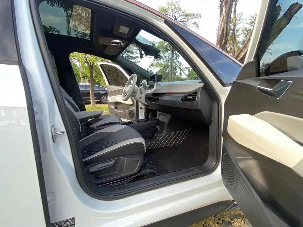 Volkswagen ID.3 — миниатюра 12