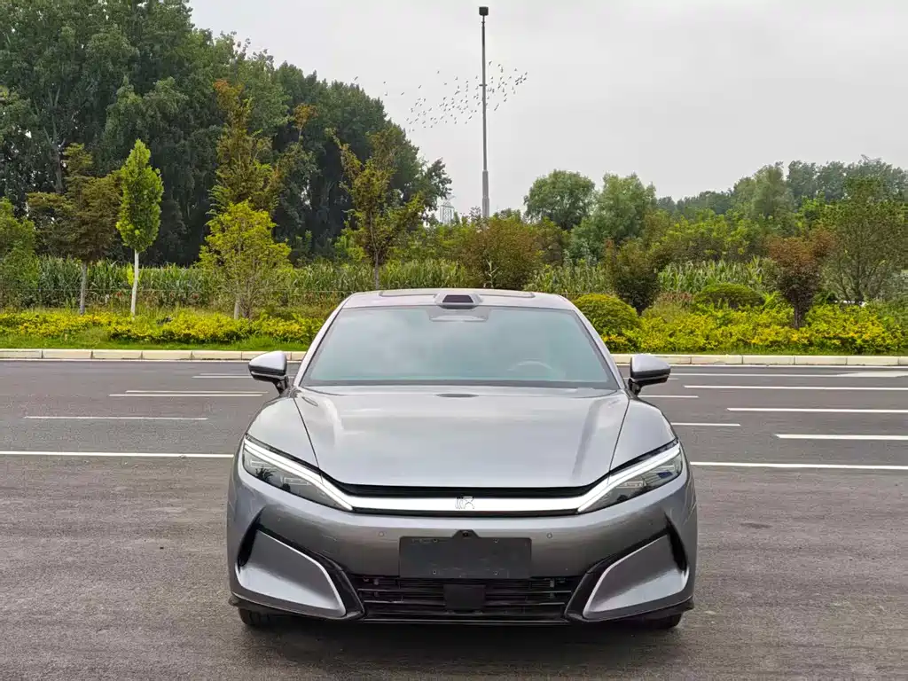 BYD Хань Ли
