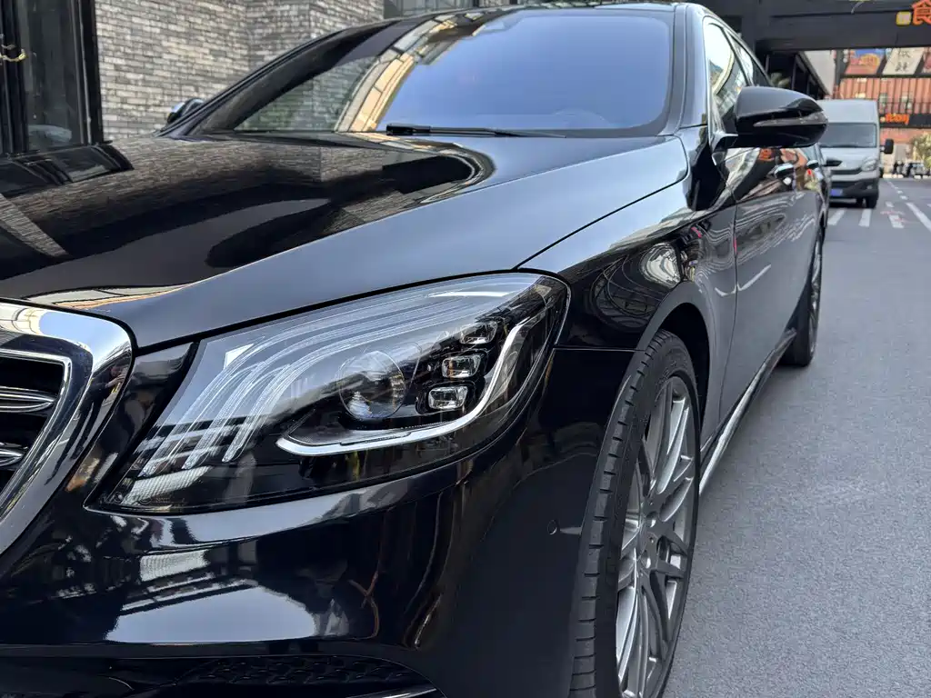 MERCEDES-BENZ S CLASS