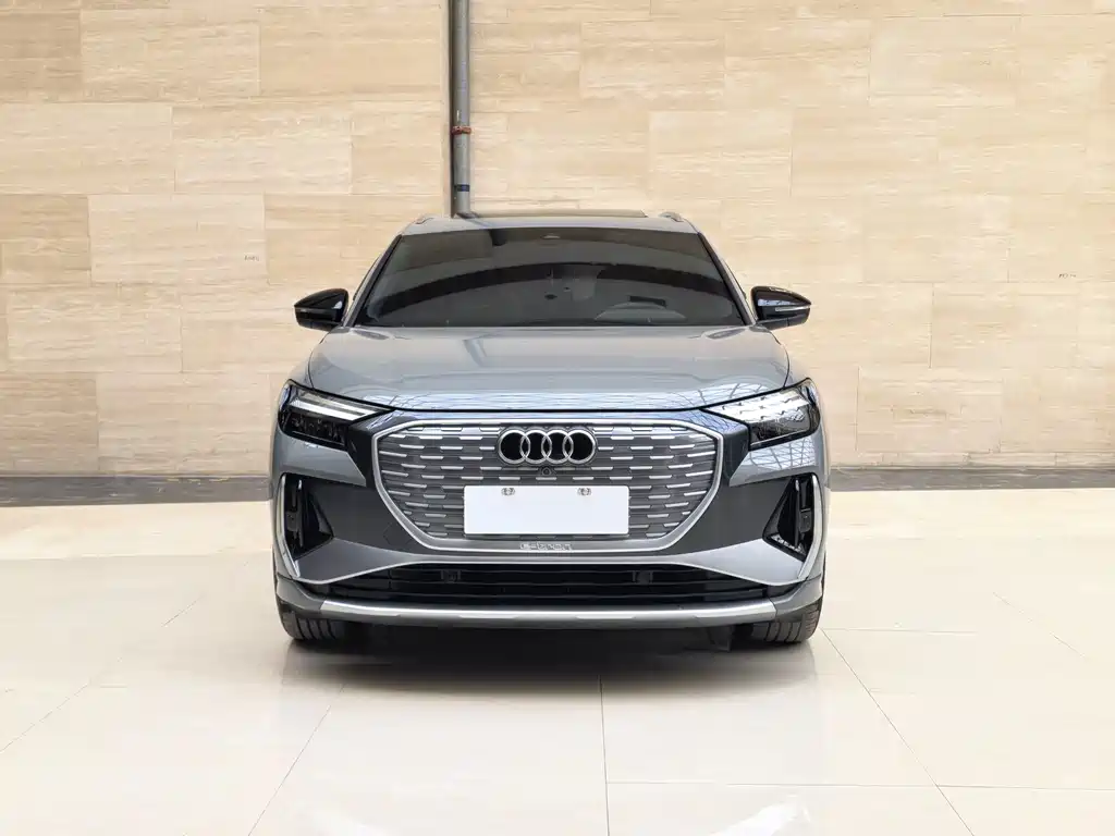 Audi Q4 e-tron — миниатюра 9