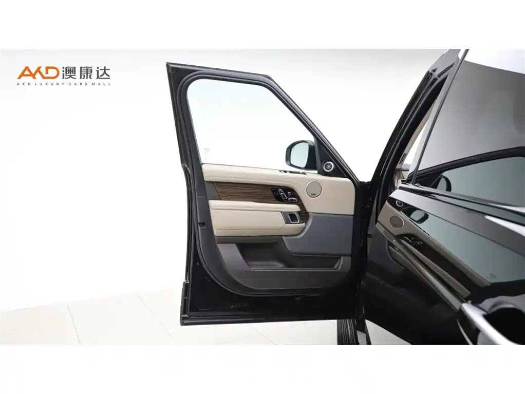 Land Rover Range Rover — миниатюра 10