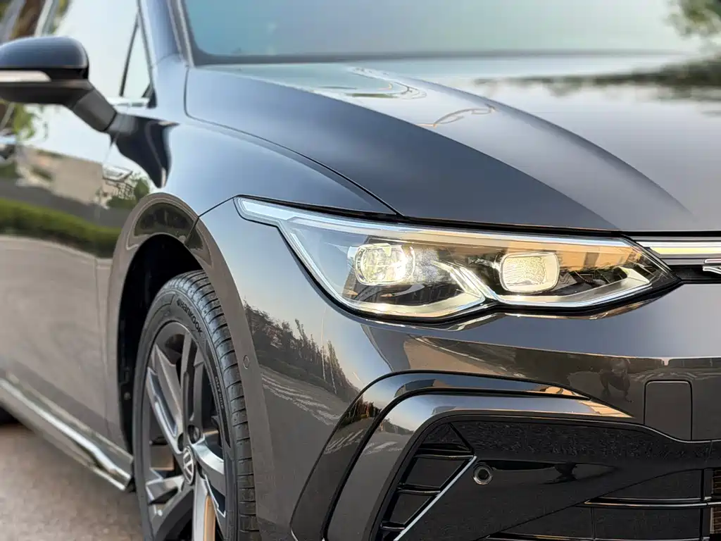 Volkswagen Golf — миниатюра 16