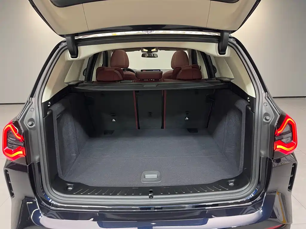 BMW X3 — миниатюра 26