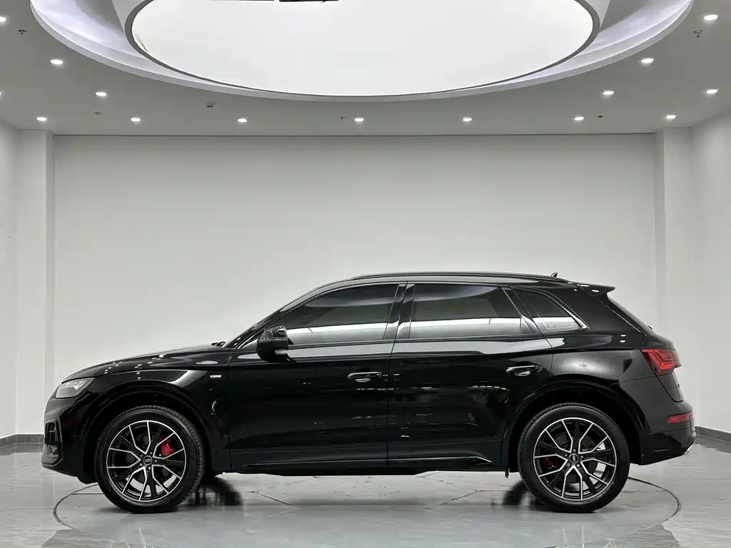 Audi Q5L — миниатюра 6