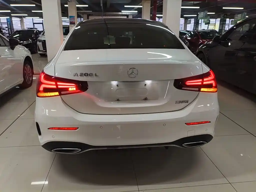 Mercedes-Benz A-Class — миниатюра 6