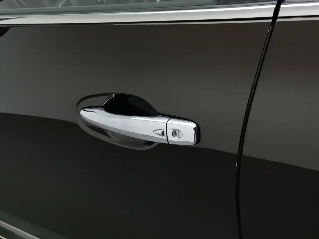 Renault Koleos — миниатюра 18