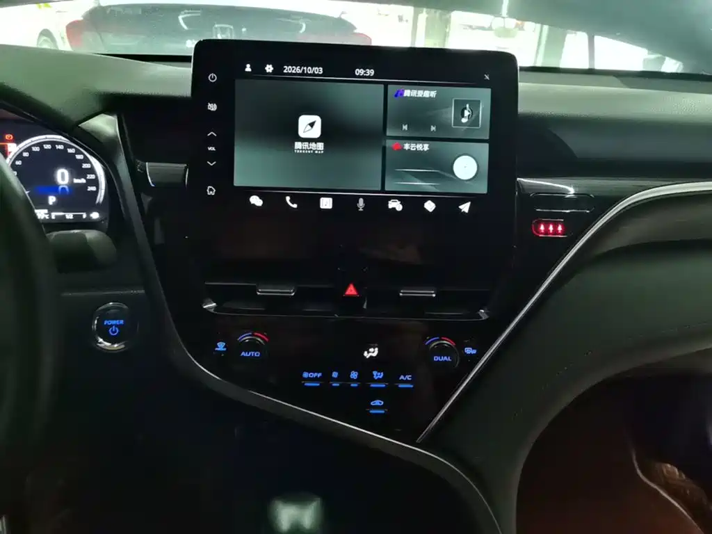 Toyota Camry — миниатюра 13