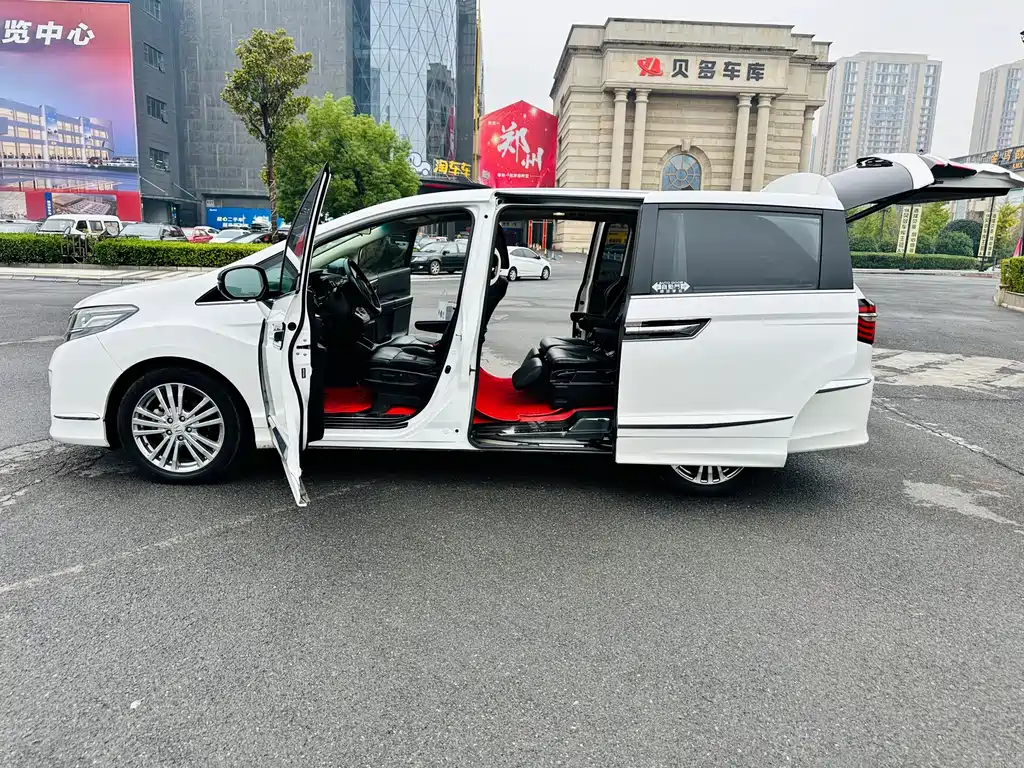 Honda Elysion — миниатюра 21