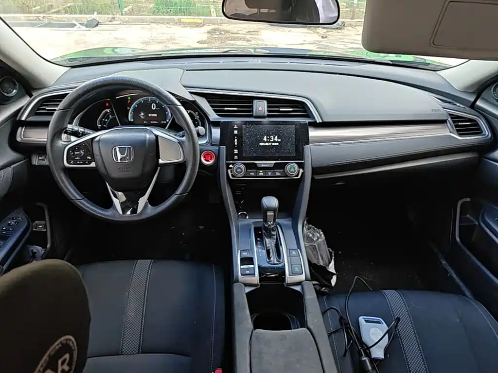 Honda Civic — миниатюра 10